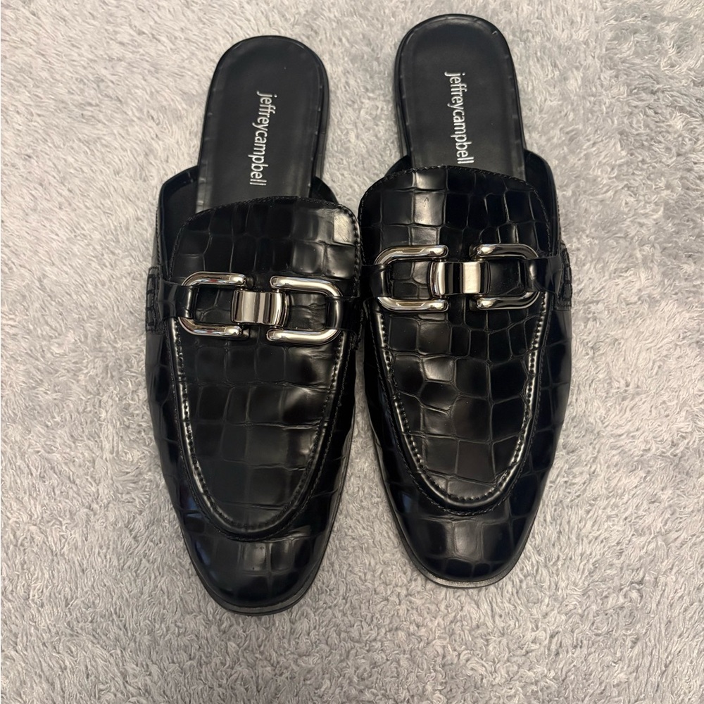 SOLD - Picture 3 of 8